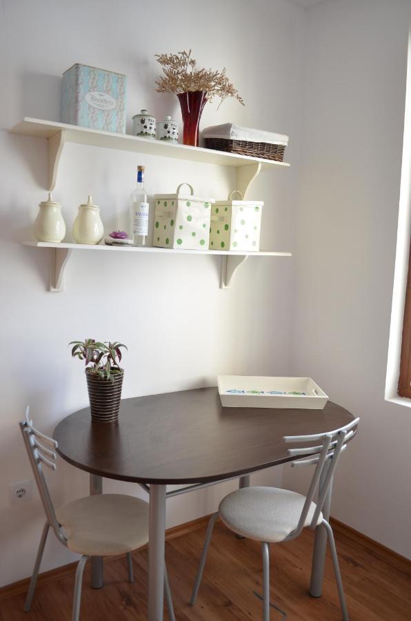 Art Apartments - Pomorie Bagian luar foto